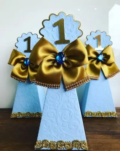 Caixa Cone Luxo Realeza / Príncipe - artesanato de Fina Essência Papelaria Personalizada