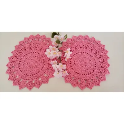 Jogo de 04 Toalhinhas em Crochê Rosália (20 Cm) - artesanato de Mari Crochê feito com carinho!