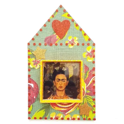 Capela de Chita Frida - artesanato de Estudio Bananeira