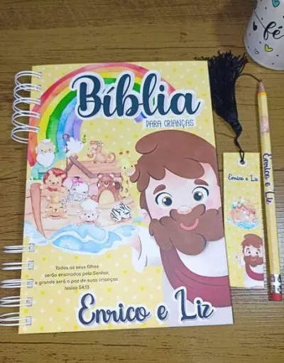 Bíblia Infantil Personalizada - artesanato de PAPCRIE