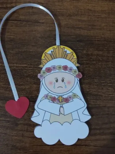 Marcador de Página 10 cm - Nossa Senhora da Salette - artesanato de Emejhu Personalizados