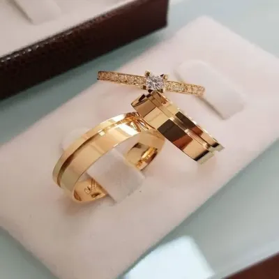 Alianças de Ouro 18k 4mm 4grs Casamento + Anel Solitário - artesanato de TM JOIAS