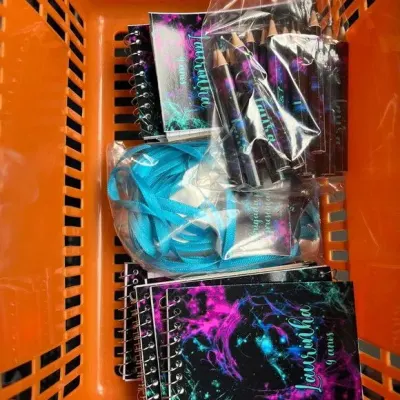 Bloquinho Neon Personalizado - artesanato de Mi Papelaria Criativa
