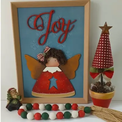 Quadro decorativo Natal Anjo Joy - Alegria - artesanato de Flor Seca Casa e Ambiente