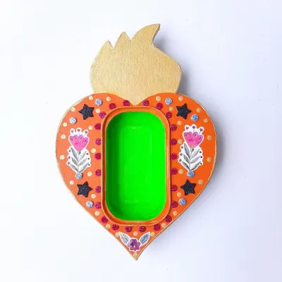 Relicário Mexicano Laranja - artesanato de Estudio Bananeira