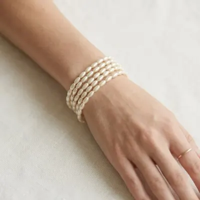 Pulseira arrozinho - artesanato de Abbracio Bijoux
