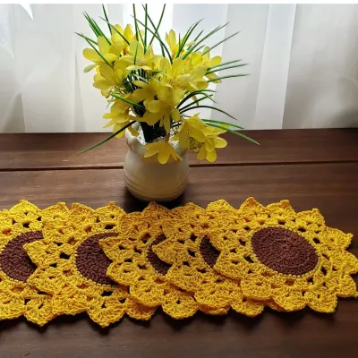 Descanso de Copos em Crochê Girassol (06 Unidades) - artesanato de Mari Crochê feito com carinho!