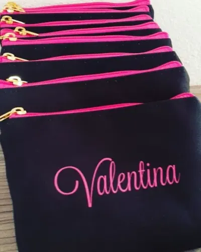 Necessaire personalizada - Pink e preto - artesanato de Innovare Studio