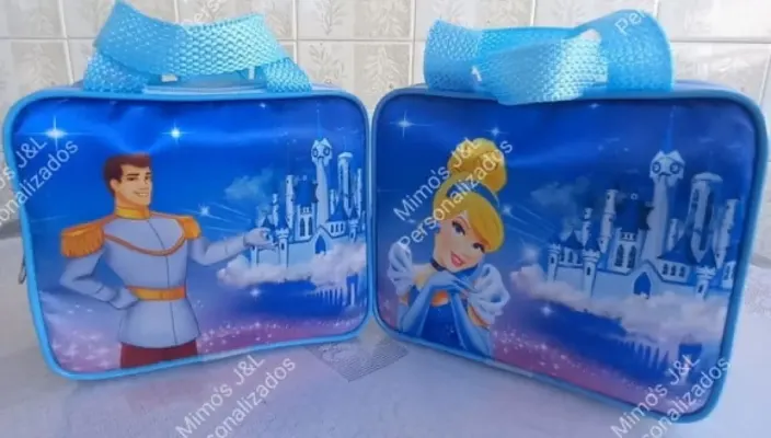 Bolsa Maleta Personalizada Lembrancinha - artesanato de JeL Mimos Personalizados