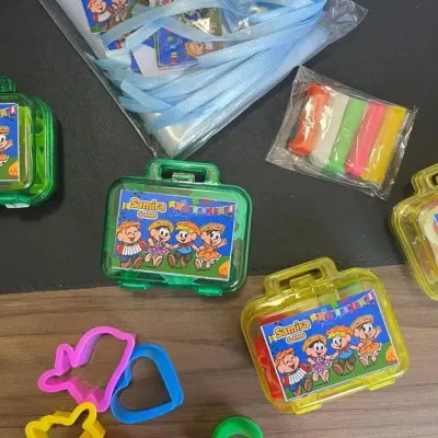 Maletinha Festa Junina Modelar Personalizada - artesanato de Mi Papelaria Criativa