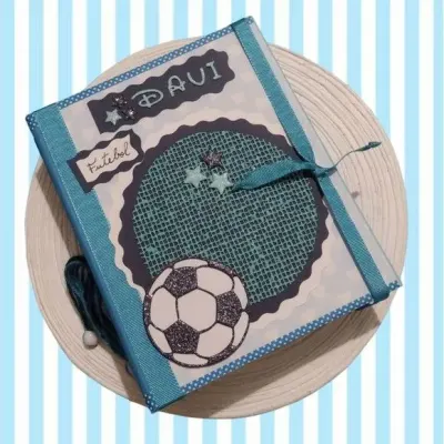 Álbum de Fotos Personalizado Jovem Menino - artesanato de Ateliê de Criação Usina Caseira
