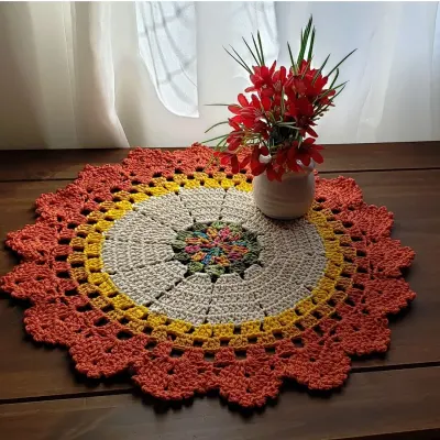 Centro de Mesa em Crochê Barrado Ferrugem (40 Cm) - artesanato de Mari Crochê feito com carinho!