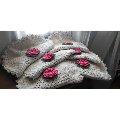 Capa em crochê encosto Cadeira Oval 6 unidades - artesanato de Mari Crochê feito com carinho!