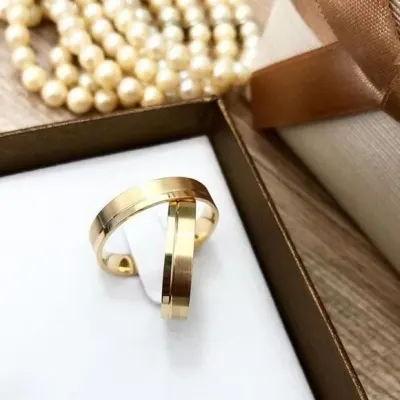 Alianças de Ouro 18k 4mm 4grs Casamento + Anel Solitário - artesanato de TM JOIAS