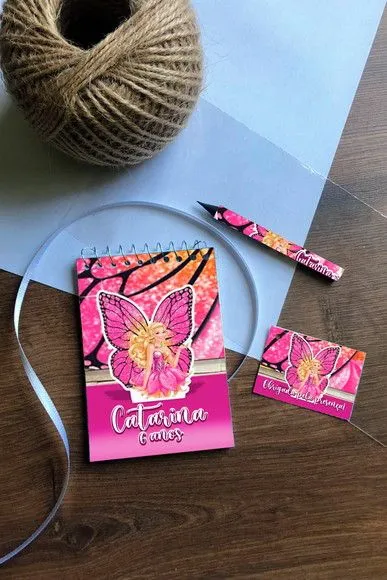 Bloquinho Barbie Fada Personalizado - artesanato feito à mão por Mi Papelaria Criativa
