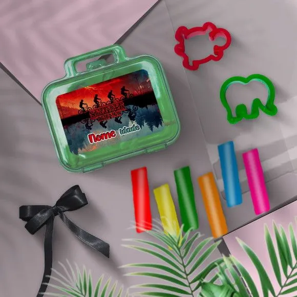 Mini Maleta - Stranger T Personalizada - feito à mão por Mi Papelaria Criativa