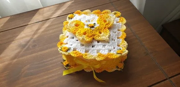 Porta Guardanapos Crochê Borboleta (amarelo Mesclado) 22 cm - foto 4