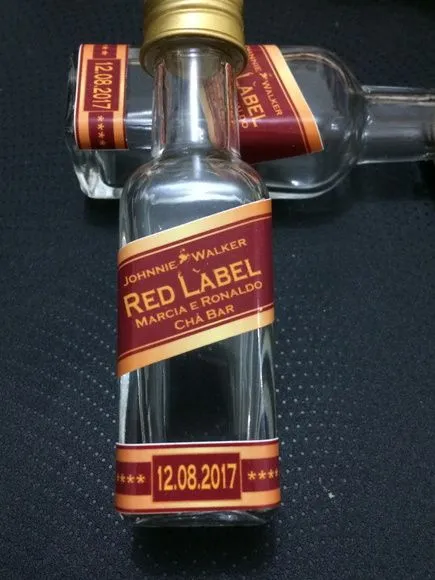 Garrafinha Red Label Personalizada - foto 2
