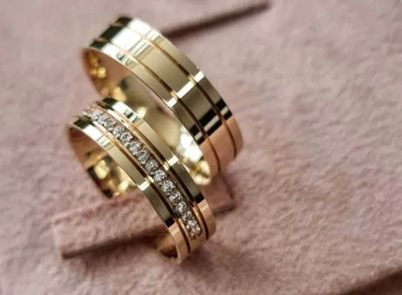 Par Alianças de Noivado Moeda Antiga 6mm + Anel Solitário - artesanato feito à mão por TM JOIAS