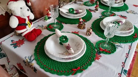 Kit Sousplat em Crochê Verde Natal 18 Peças - foto 3