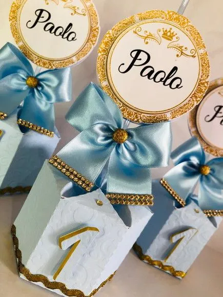 Centro de Mesa Luxo Realeza com Pega Balão - artesanato de Fina Essência Papelaria Personalizada