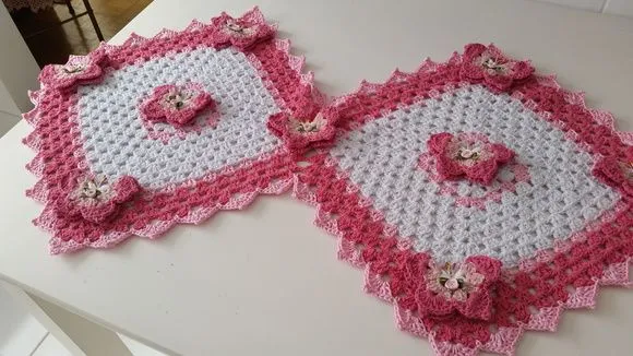 Trilho de Mesa Borboletas Rosa 1,30 cm x 50 cm - foto 5