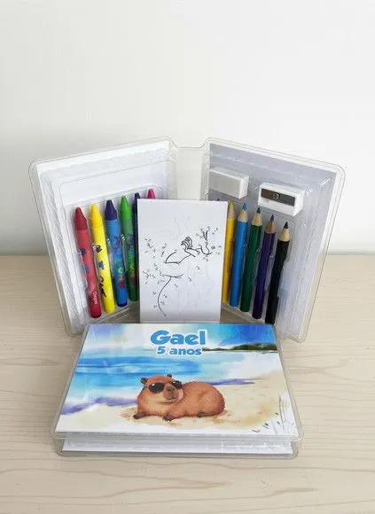 Estojinho de Pintura - Capivara Personalizado - artesanato feito à mão por Mi Papelaria Criativa