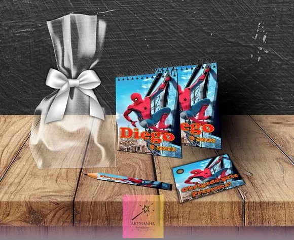 Bloquinho Homem Aranha Personalizado - feito à mão por Artmanha Lembrancinhas