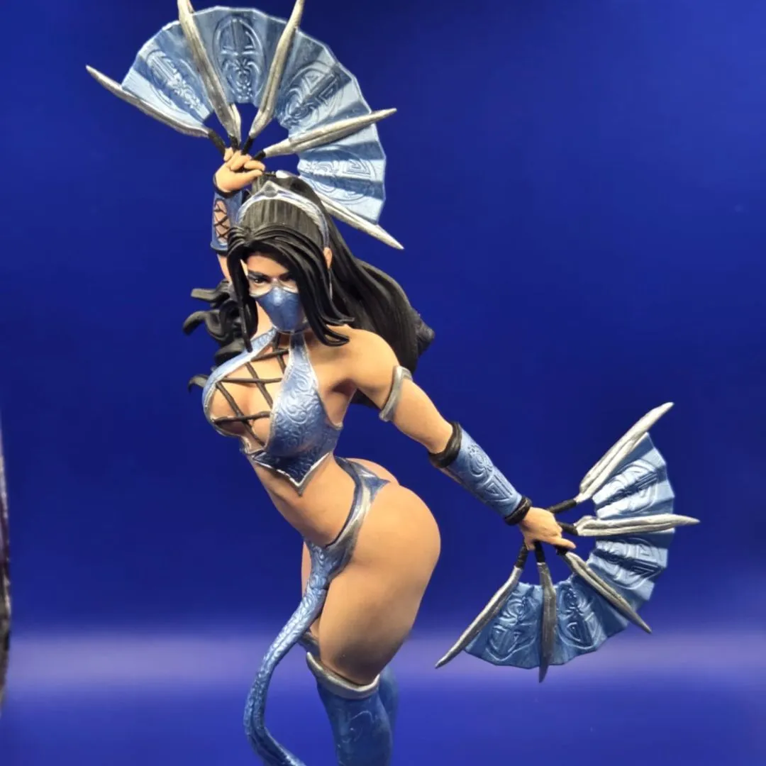 Kitana - Mortal Kombat | Estátua Colecionaveis Action Figure 22 cm - foto 3
