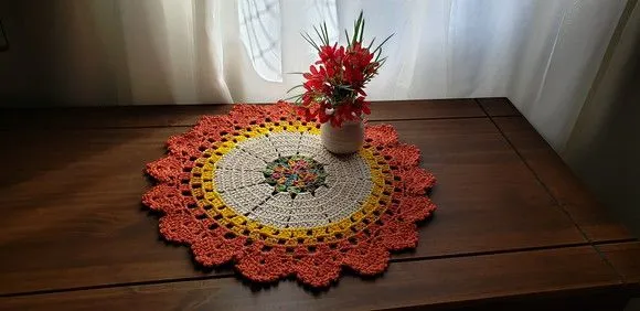 Centro de Mesa em Crochê Barrado Ferrugem (40 Cm) - foto 2