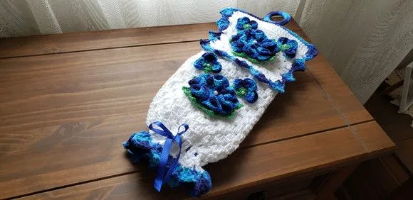 Puxa Saco em Crochê Branco com Azul Royal Mesclado - foto 2