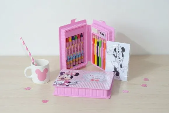 Estojinho de Pintura - Minnie Rosa Personalizado - artesanato feito à mão por Mi Papelaria Criativa