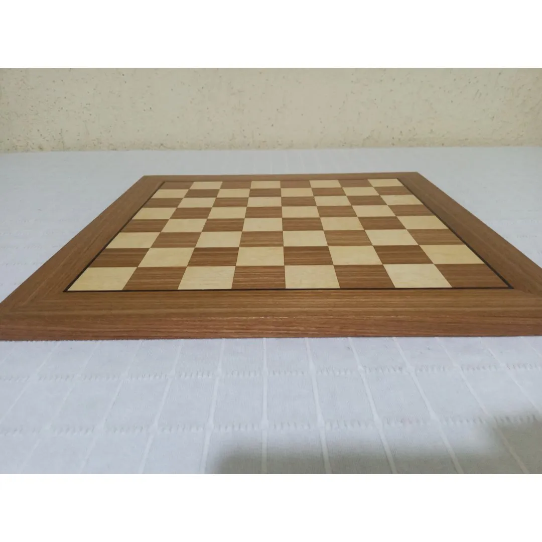 Tabuleiro de Xadrez Tradicional Freijó Médio - artesanato de Casa da Marchetaria