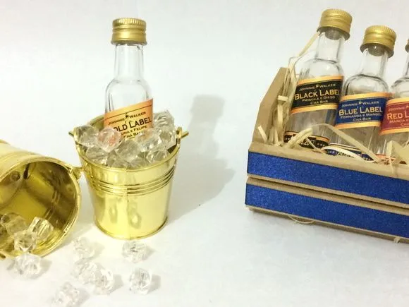 Garrafinha Gold Label personalizada . - foto 2
