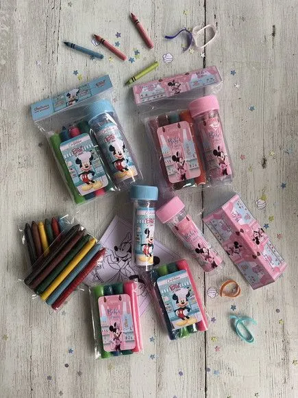 Kit Massinha + Giz + Bolha - Mickey e Minnie Personalizado - feito à mão por Mi Papelaria Criativa