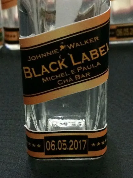 Garrafinha Black Label Personalizada