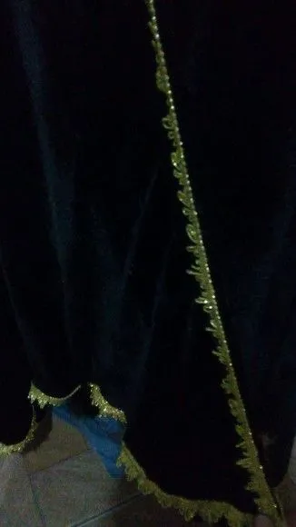 capa de exu preta e dourado