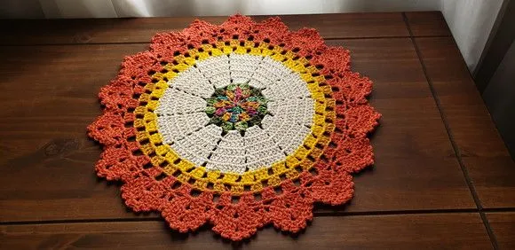 Centro de Mesa em Crochê Barrado Ferrugem (40 Cm) - foto 5