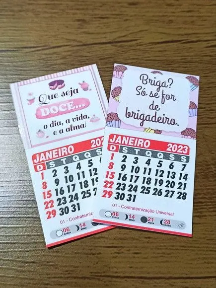 Calendário Imã de Geladeira - artesanato de PAPCRIE