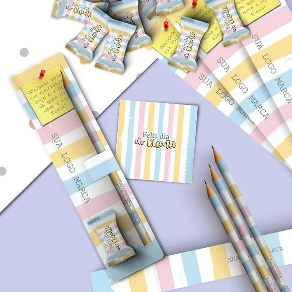 Lápis com Cartão e Bala- Dia do Cliente Personalizado - feito à mão por Mi Papelaria Criativa