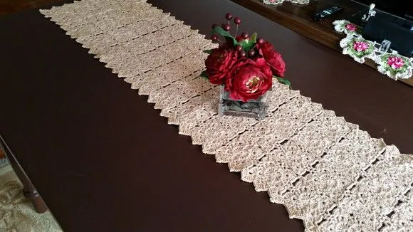 Caminho de Mesa em Crochê -1,25 cm x 30 cm - foto 4