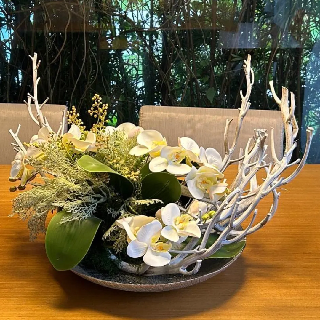 Arranjo Orquídeas Brancas - artesanato feito à mão por Sida Decor - Mãos que criam
