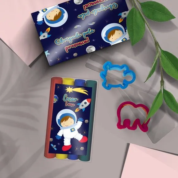 Massinha Modelar - Astronauta Personalizada - feito à mão por Mi Papelaria Criativa