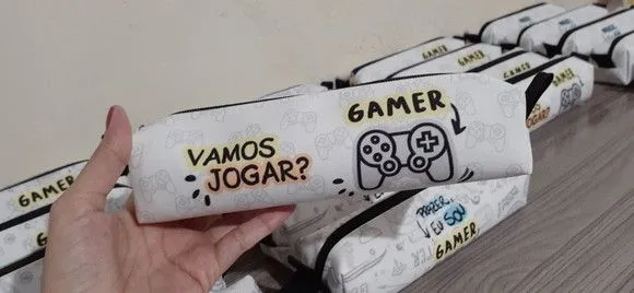 Estojo escolar Gamer - feito à mão por Innovare Studio