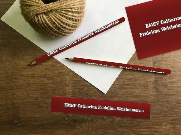 Lápis Vermelhidão Personalizado - feito à mão por Mi Papelaria Criativa