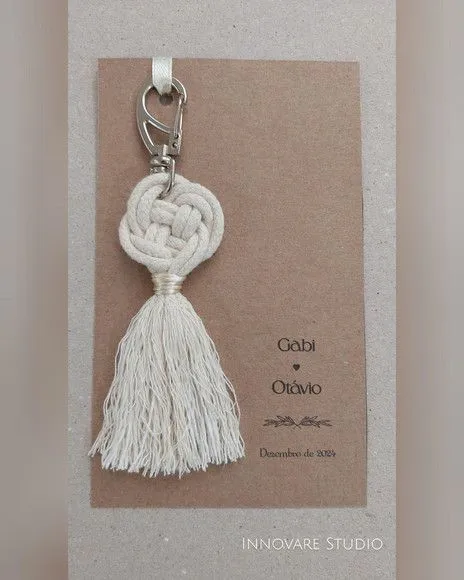 Chaveiro em Macramé - Casamento - artesanato feito à mão por Innovare Studio
