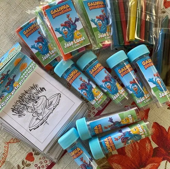 Kit Massinha + Giz + Bolha Galinha Pintadinha Personalizado - foto 2