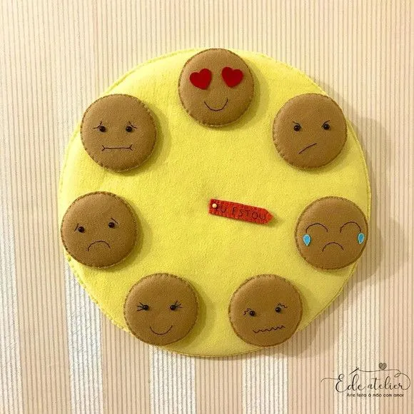 Relógio Lúdico das Emoções em Feltro - foto 2