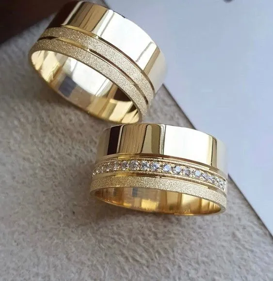 Par Alianças de Noivado Moeda Antiga 8mm + Anel Solitário - artesanato feito à mão por TM JOIAS