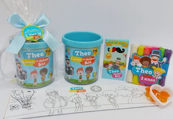 Caneca Mundo Bita Personalizada - artesanato feito à mão por Mi Papelaria Criativa
